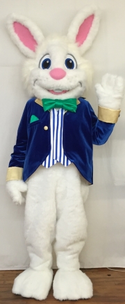 The Gardens Mall Easter Bunny 